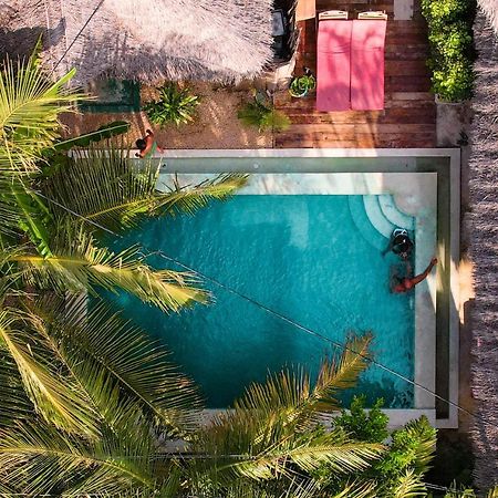 Pili Pili Swahili Lodge จัมเบียนี ภายนอก รูปภาพ