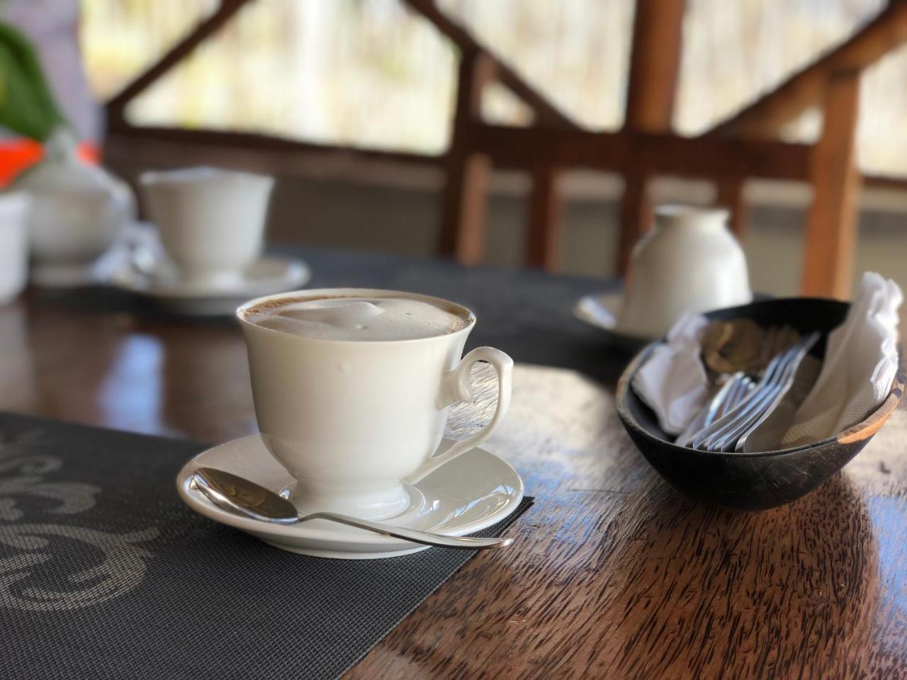 Pili Pili Swahili Lodge จัมเบียนี ภายนอก รูปภาพ