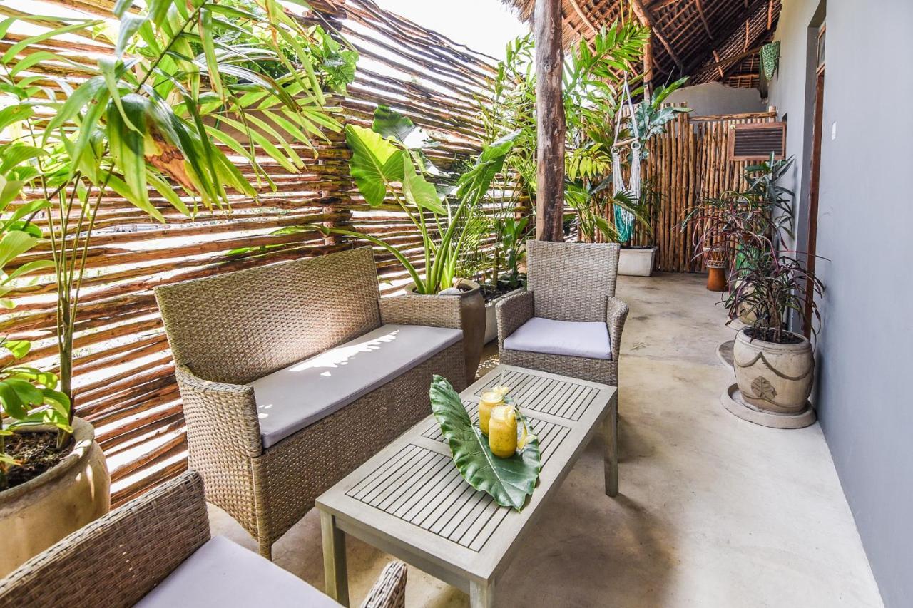 Pili Pili Swahili Lodge จัมเบียนี ภายนอก รูปภาพ